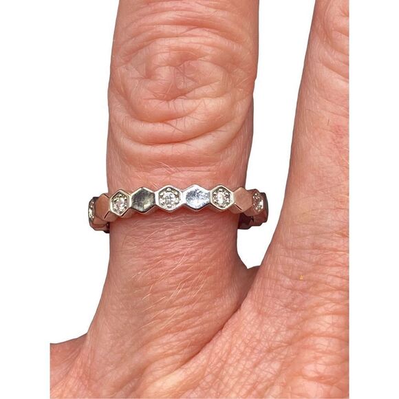 Sterling silver 925 beehive bee honeycomb pattern pave diamond cz ring size 8 - Picture 1 of 6